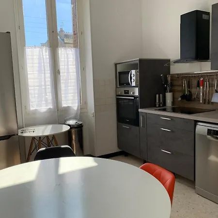 Maison Cosy Au Coeur De Avec Jacuzzi 第戎
