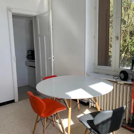 Maison Cosy Au Coeur De Avec Jacuzzi 度假居