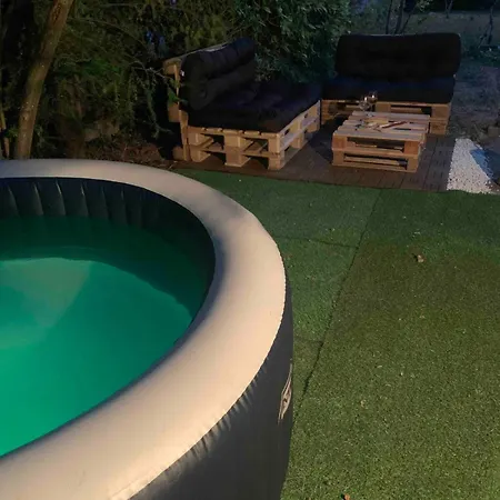 度假居 Maison Cosy Au Coeur De Avec Jacuzzi *